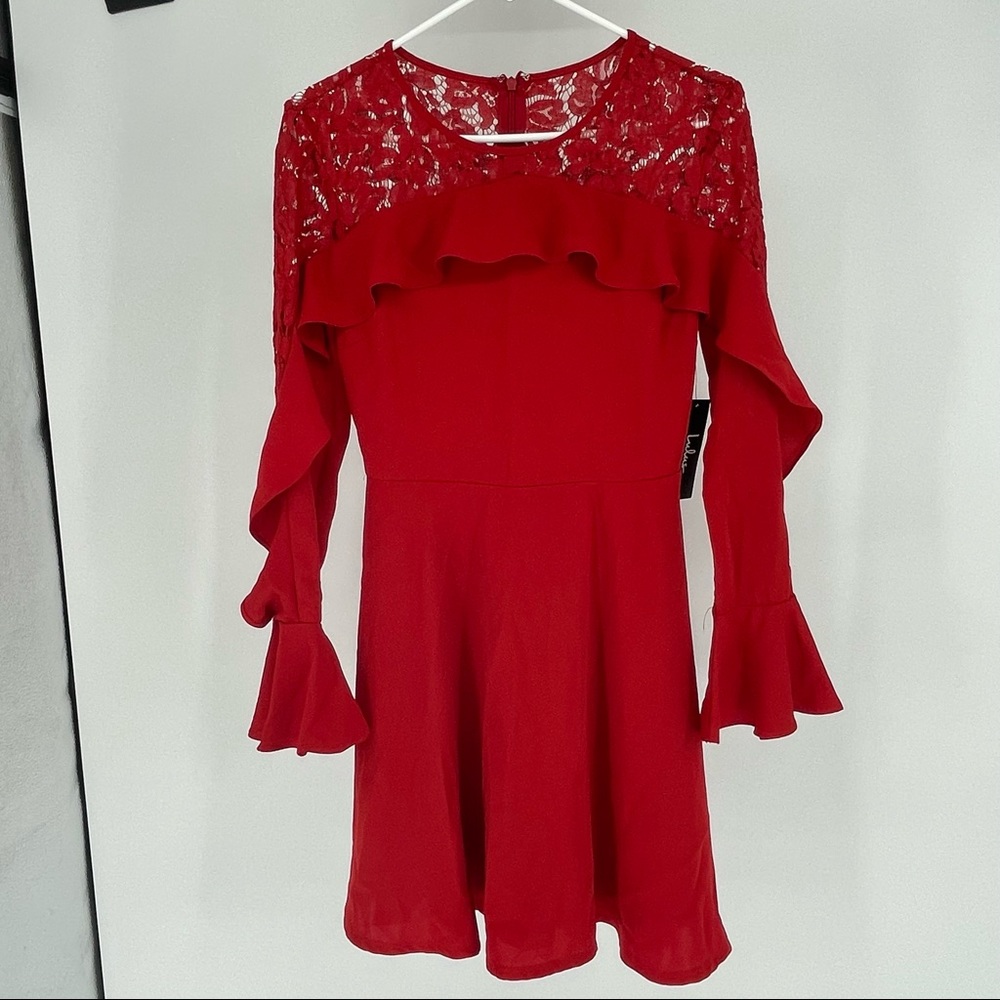 LULU’S NWT SECRET KISS RED LACE LONG SLEEVE DRESS SMALL - Picture 3 of 9